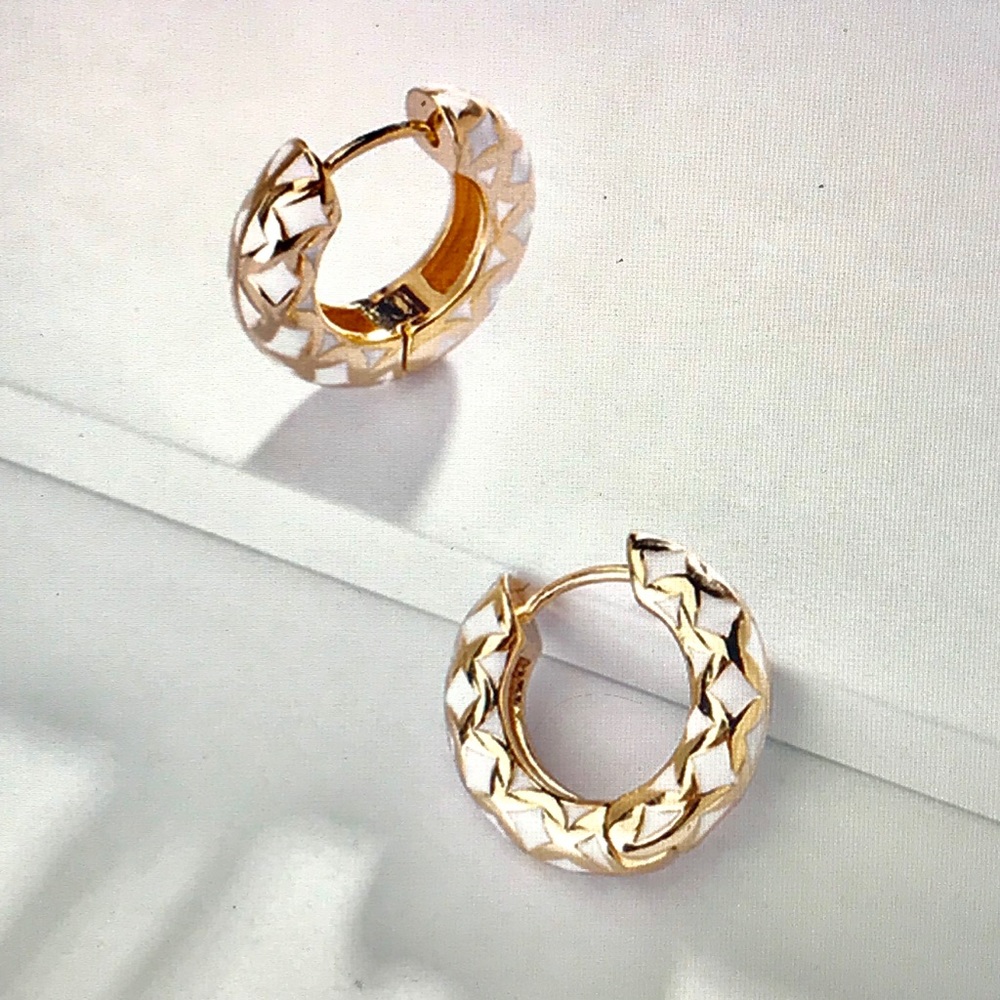 🌟White & Gold Enameled Huggies🌟